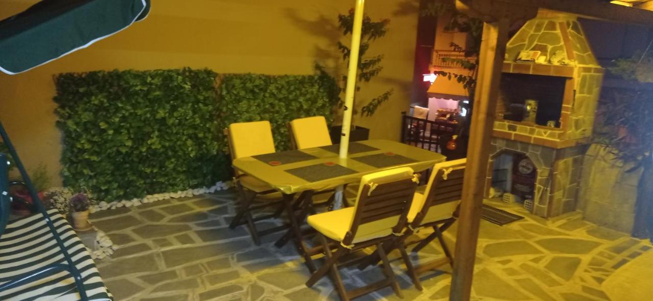 Kiki Apartment Kavala Exterior photo