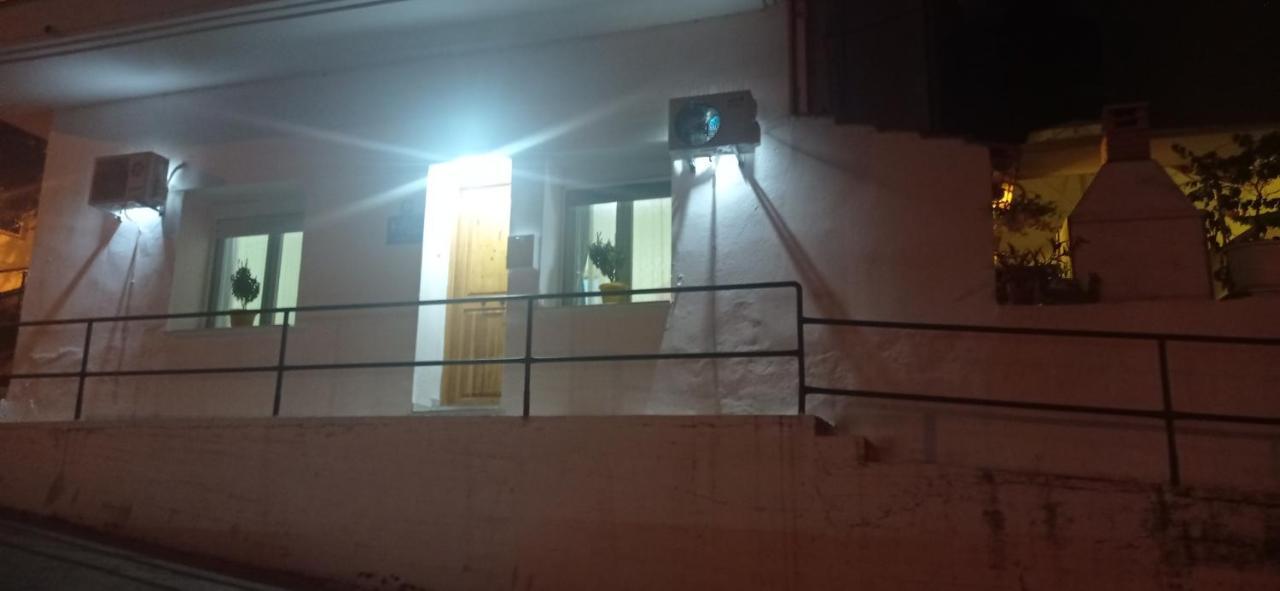 Kiki Apartment Kavala Exterior photo